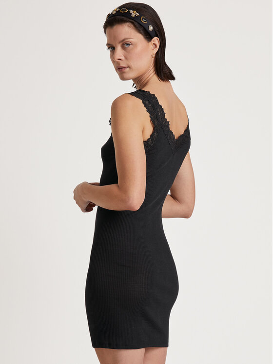 Calida Calida Šaty 17999 Čierna Slim Fit