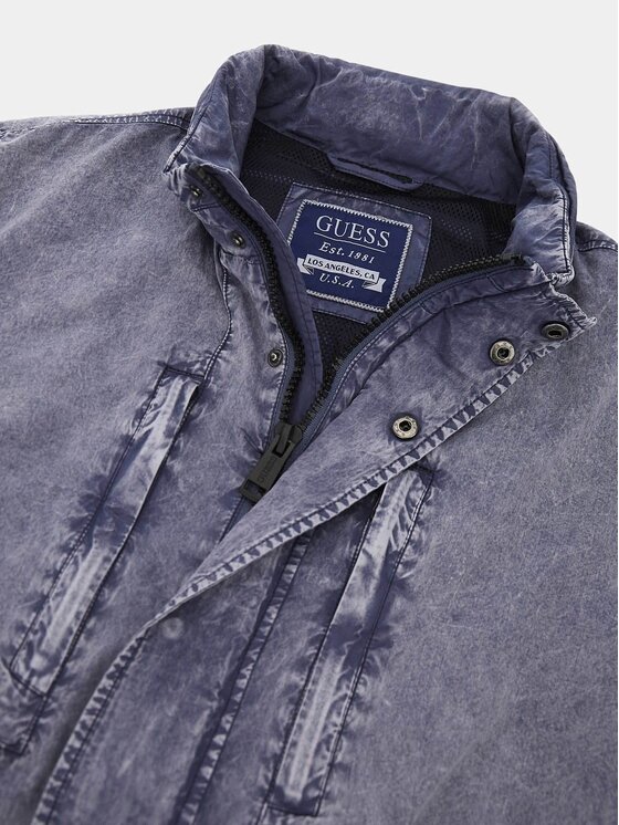 Guess Guess Bunda pro přechodné období 163217 Modrá Classic Fit
