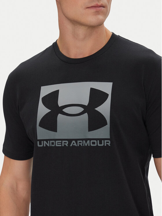 Under Armour Under Armour Тишърт Boxed Sports 1386793 Черен Loose Fit