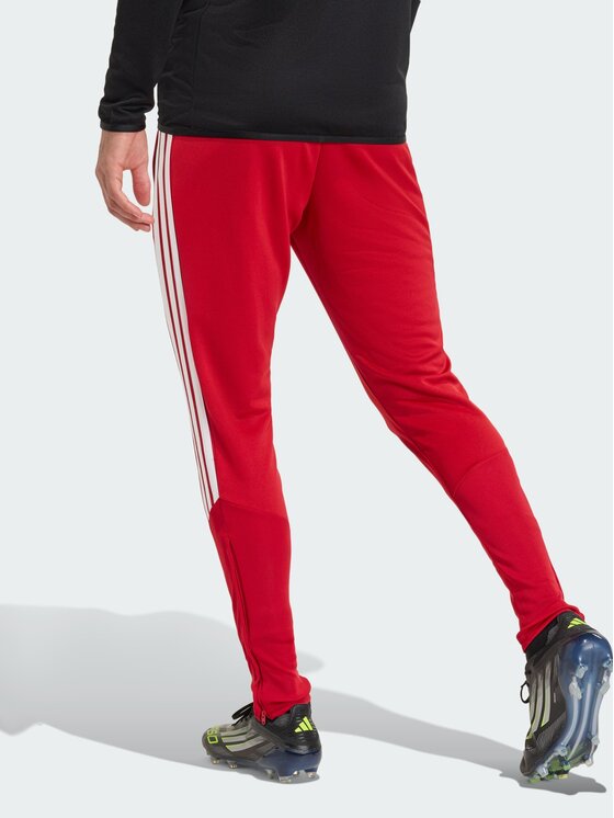 adidas adidas Spodnie dresowe 158944 Czerwony Regular Fit