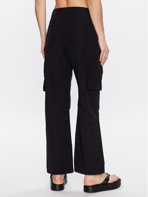Herskind Herskind Παντελόνι υφασμάτινο Tilly 4746798 Μαύρο Oversize