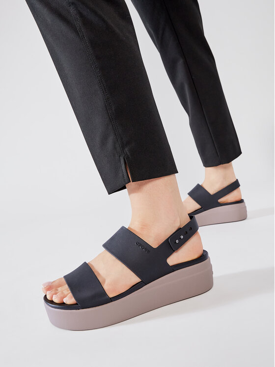 Crocs Crocs Σανδάλια Brooklyn Low Wedge W 206453 Μαύρο