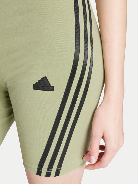 adidas adidas Pantaloni scurți ciclism Future Icons 3-Stripes IY8109 Verde Slim Fit