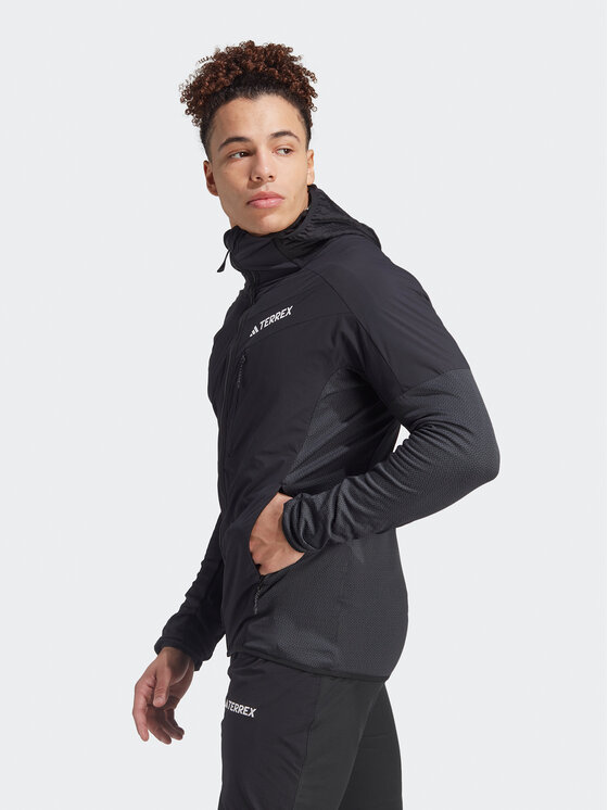 adidas adidas Флісовий реглан IB1860 Чорний Slim Fit