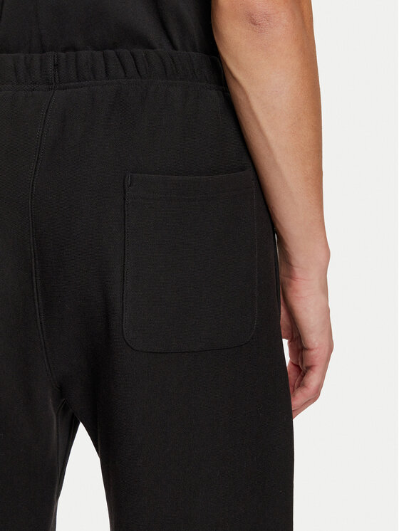 Champion Champion Donji dio trenerke 220709 Crna Relaxed Fit