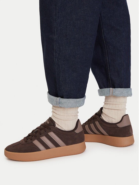 adidas Sneakers Barreda Shoes KK2282 Maro