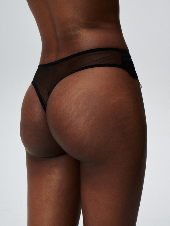 Undress Code Undress Code Stringi Bliss 582 Czarny