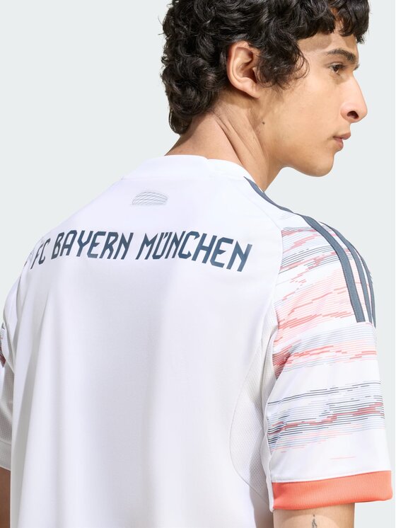 adidas adidas Koszulka techniczna FC Bayern Biały Slim Fit