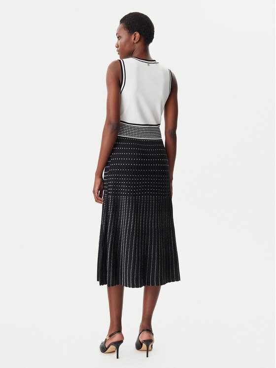 LOLA CASADEMUNT LOLA CASADEMUNT Rochie tricotată LS2516002 Negru Regular Fit