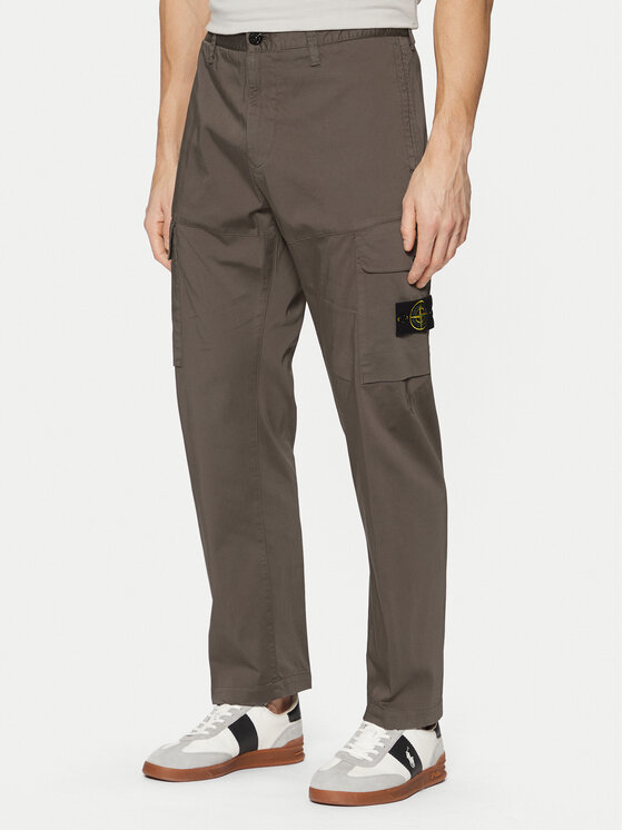 Stone Island Bavlnené nohavice 811533908 Zelená Regular Fit