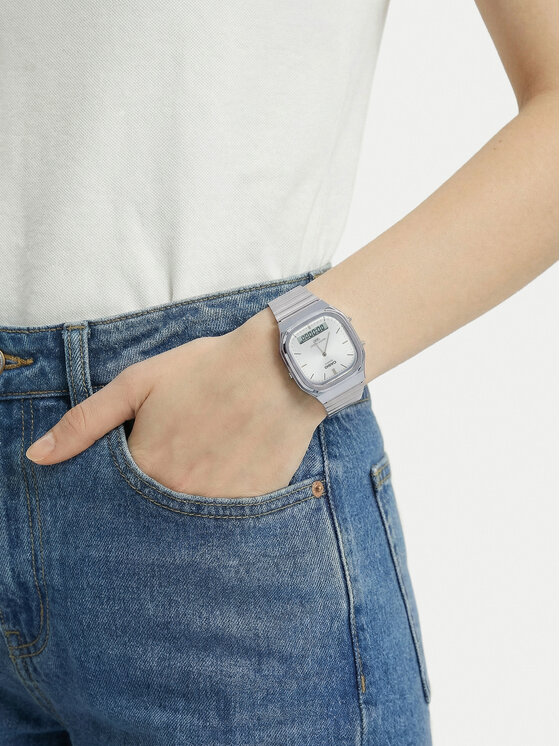 Casio Casio Uhr AQ-240E-7AEF Silberfarben