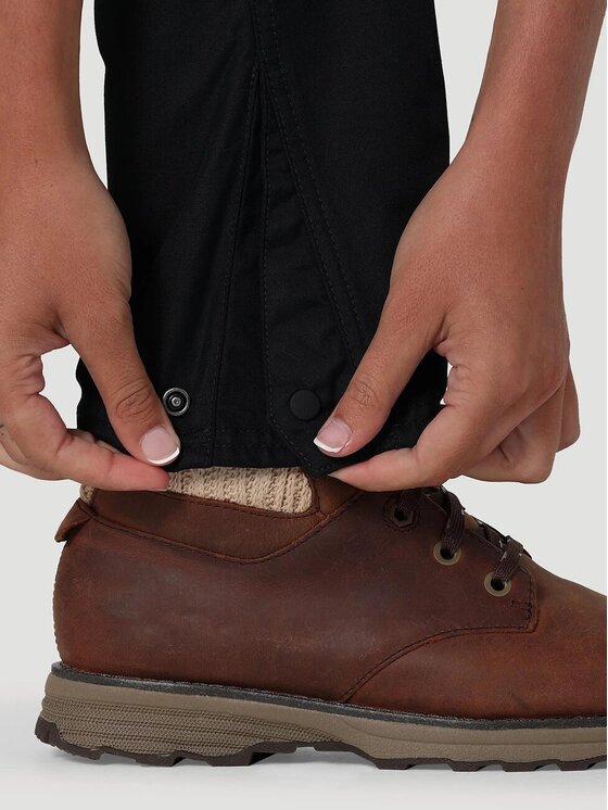 Wrangler Wrangler Pantaloni di tessuto REINFORCED SOFTSHELL PANT Nero Regular Fit