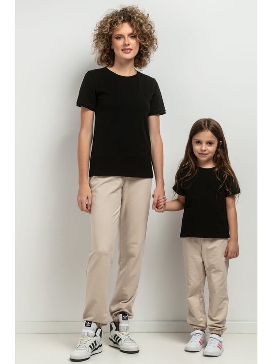 Tessita Tessita Bluzka BLUZKA MMD42_3_104 Czarny Relaxed Fit