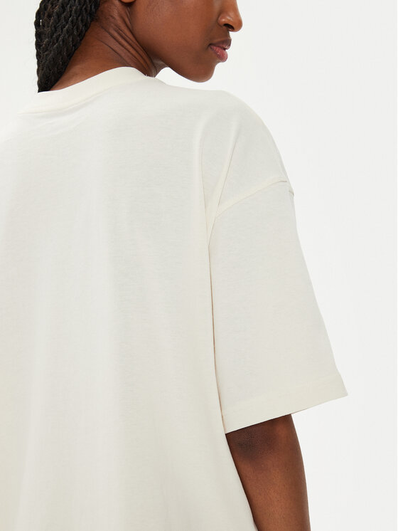 New Balance New Balance T-shirt Hyper Density WT41555 Bež Oversize