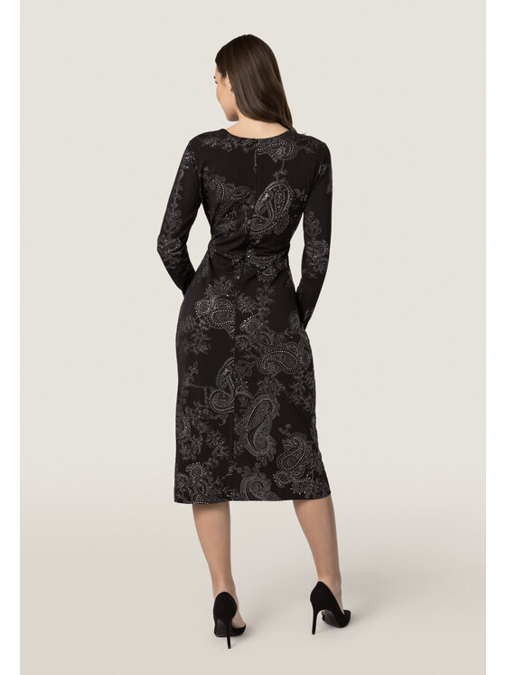 QUIOSQUE QUIOSQUE Šaty LA PAZ DRESS Černá Regular Fit
