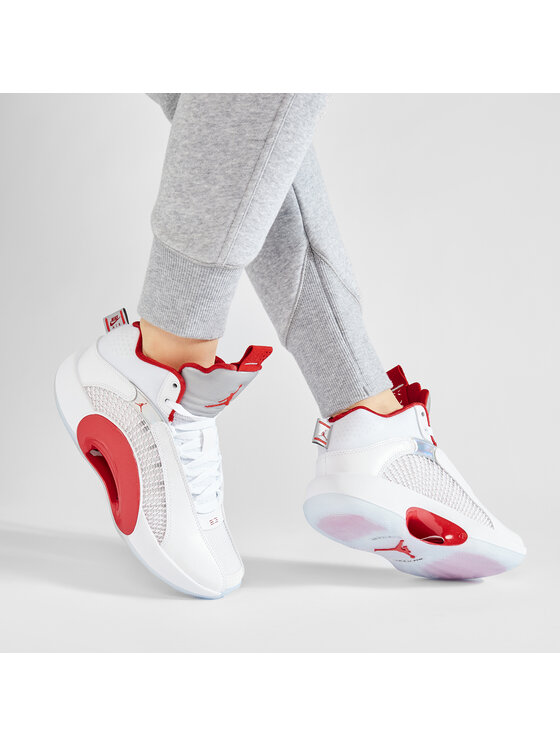 Jordan chaussure hot sale de ville