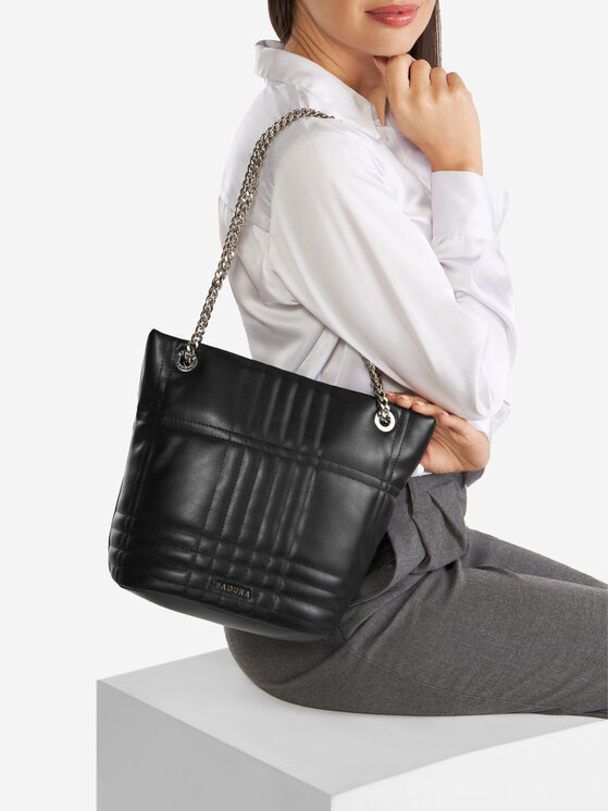 Badura Badura Handtasche JH6257-BR. Schwarz