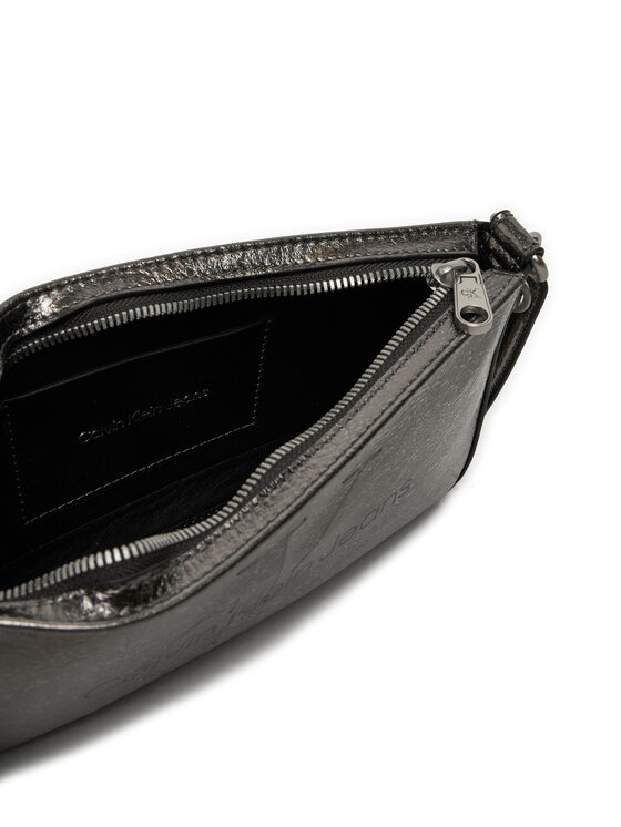 Calvin Klein Jeans Calvin Klein Jeans Handtasche Sculpted Shoulder K60K612732 Silberfarben