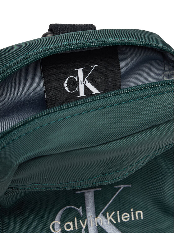 Calvin Klein Calvin Klein Geantă crossover Bold Logo Nylon Slim Reporter LV04D3231G Verde