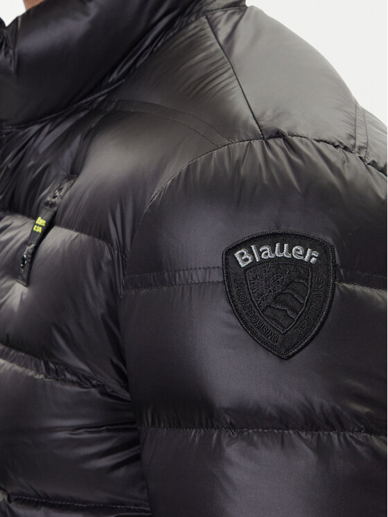 Blauer Blauer Пухено яке 25WBLUC03090 Черен Regular Fit