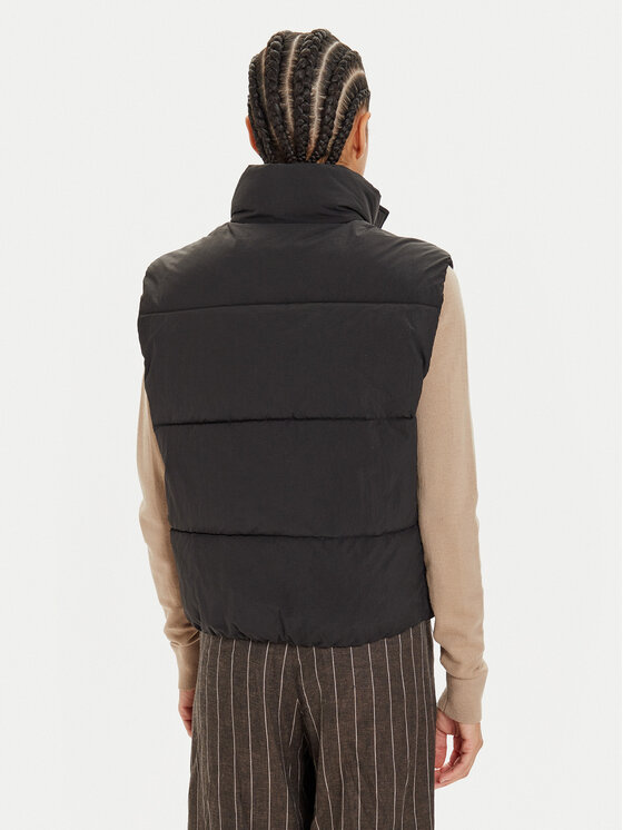 Calvin Klein Jeans Calvin Klein Jeans Αμάνικο Μπουφάν Chenille J20J224687 Μαύρο Regular Fit