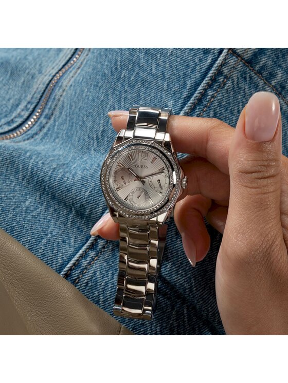 Guess Guess Hodinky GW0685L1 Strieborná