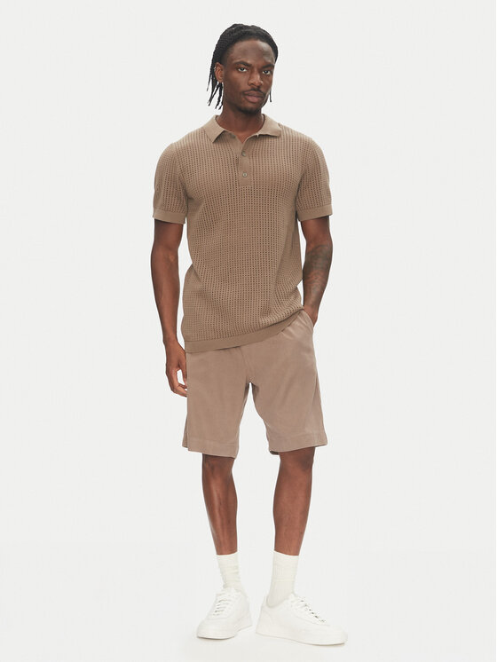 Lindbergh Lindbergh Pantaloncini di tessuto 30-505054 Beige Wide Fit