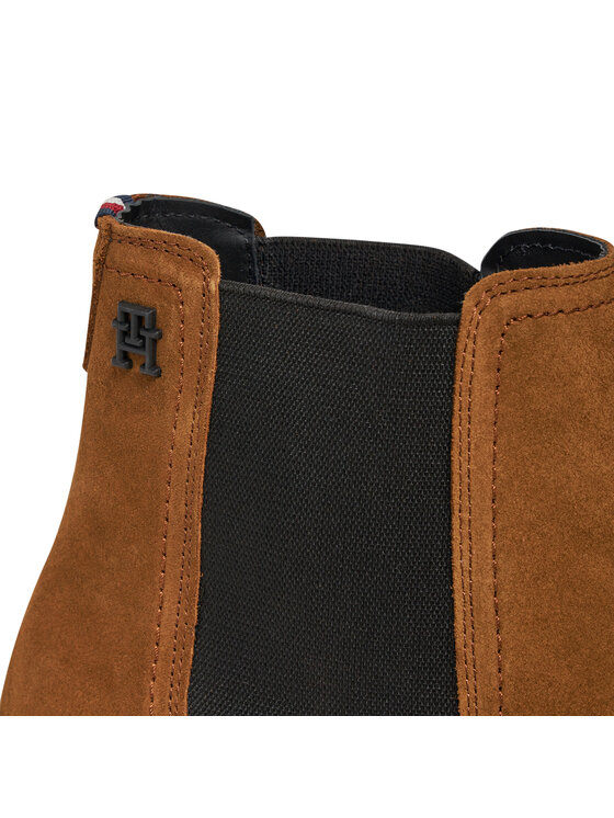 Tommy Hilfiger Tommy Hilfiger Gležnjarji Chelsea Casual Cleated Suede Chelsea FM0FM05037 Rjava
