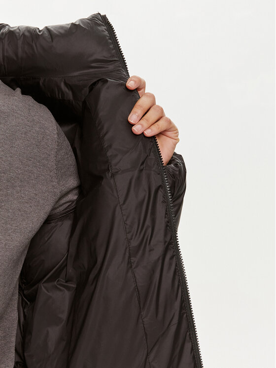 Calvin Klein Jeans Calvin Klein Jeans Pūkinė striukė J20J223571 Juoda Regular Fit