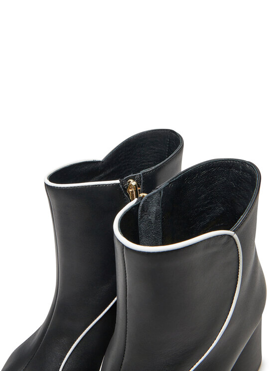 Baldowski Baldowski Stiefeletten D04899-4400-001 Schwarz
