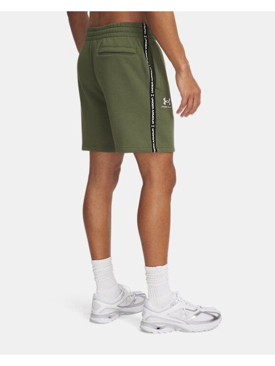Under Armour Under Armour Szorty materiałowe UA-1390299-390 Zielony ciemny Active Fit