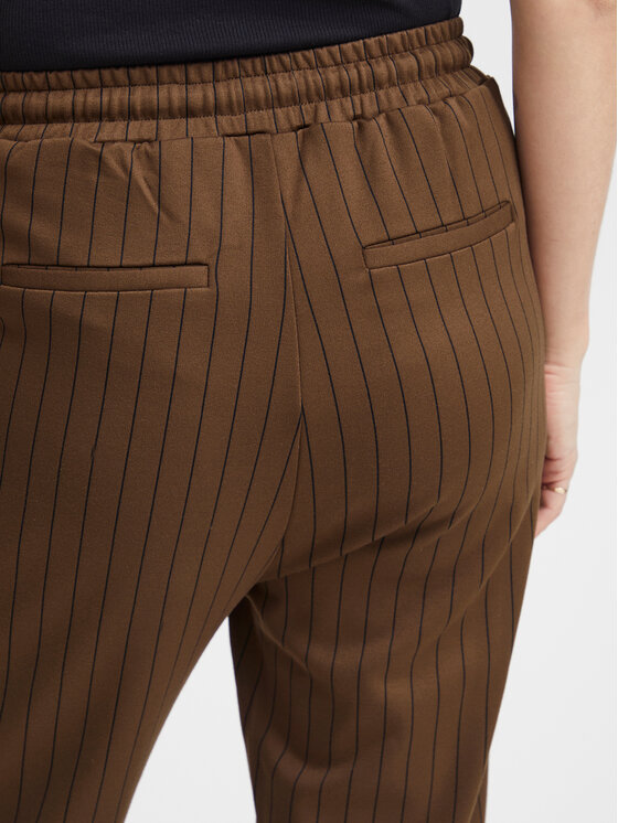 Fransa Fransa Παντελόνι υφασμάτινο 20610972 Καφέ Regular Fit