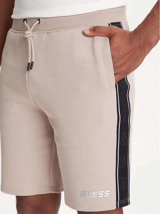 Guess Guess Szorty sportowe Z4RD04 KB3P2 Beżowy Regular Fit