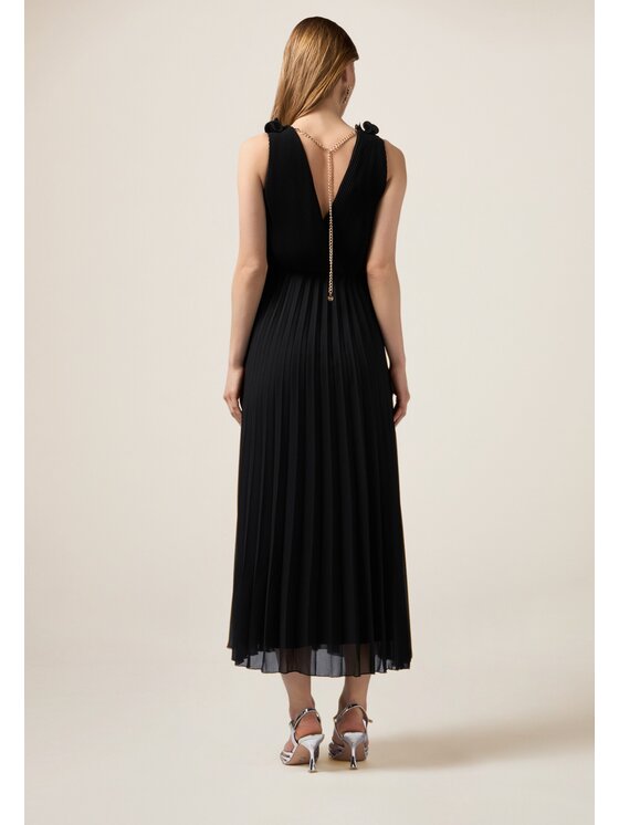 Oltre Oltre Abito da sera 7396J000795N033 Nero A-Line Fit