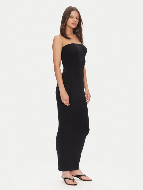 Wolford Wolford Nyári ruha Fatal 50795 Fekete Slim Fit