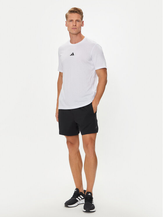 adidas adidas Pantaloncini sportivi Designed for Training Yoga IN5603 Nero Regular Fit