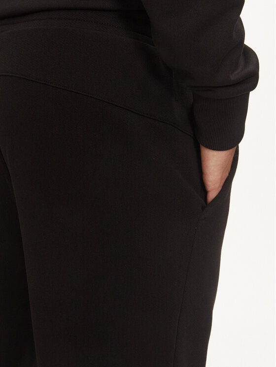 Calvin Klein Calvin Klein Donji dio trenerke Embroidered Logo K10K113579 Crna Regular Fit