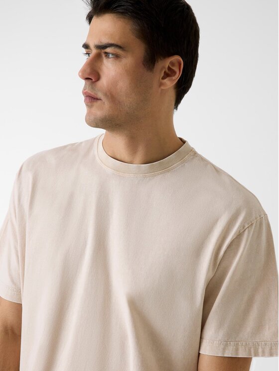 Guess Guess T-Shirt 181814 Beżowy Classic Fit