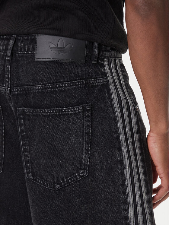 adidas adidas Džínové šortky adicolor Denim Firebird JC6719 Černá Loose Fit