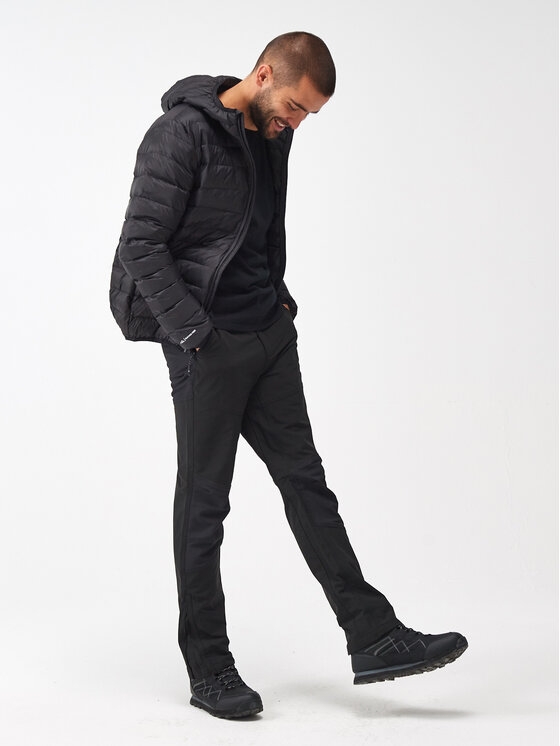 Regatta Regatta Übergangsjacke Marizion RMN223 Schwarz Regular Fit