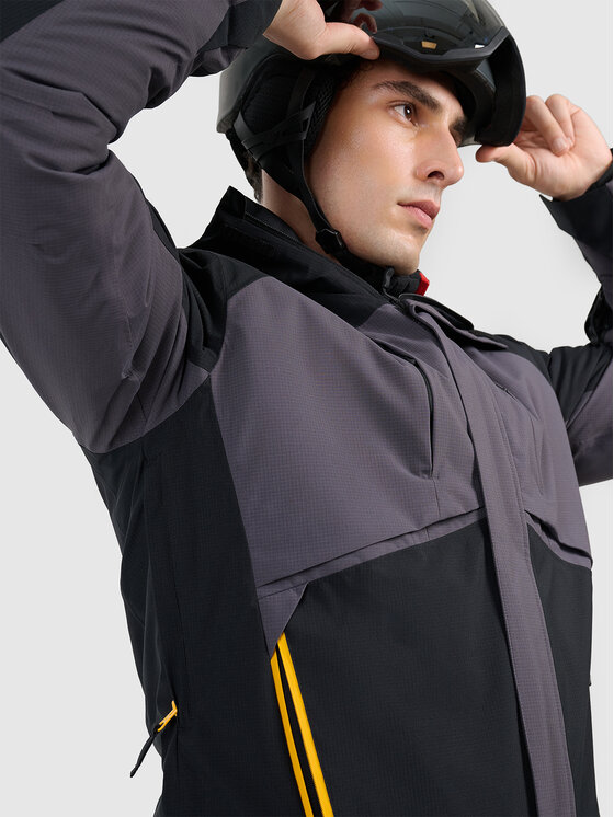 4F 4F Kurtka narciarska SKIWEAR Czarny Regular Fit