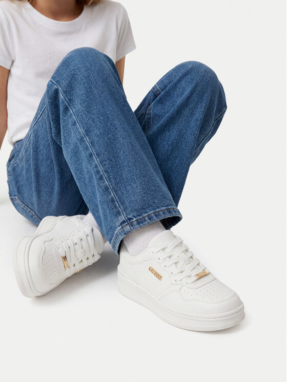 Guess Guess Снікерcи CEO-WEGG211W2026 Білий