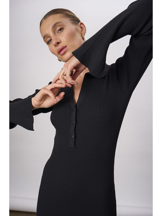 La Mania La Mania Úpletové šaty DOROTHY Černá Classic Fit