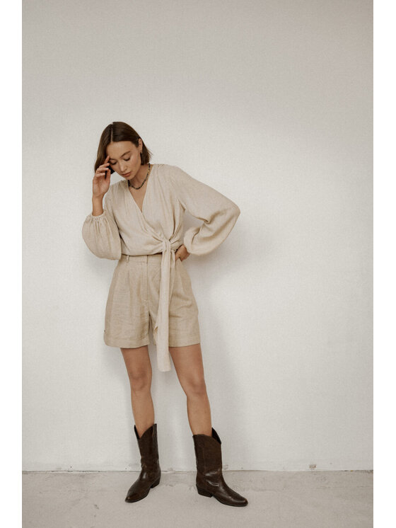 Duende Duende Szorty materiałowe Tierra Shorts Beżowy Regular Fit