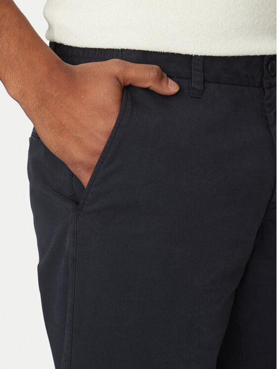 Marc O'Polo Marc O'Polo Bavlnené šortky M23 0384 15000 Tmavomodrá Regular Fit