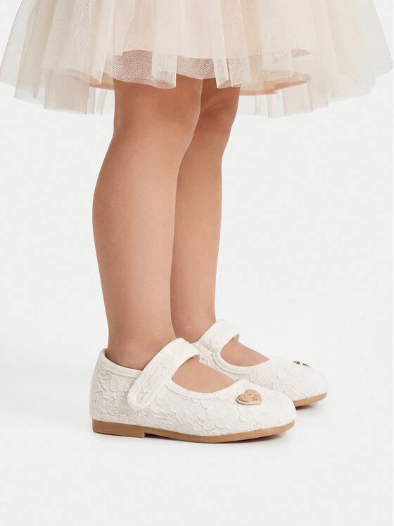 Guess Guess Ballerinas CEO-CM250801-2 Weiß