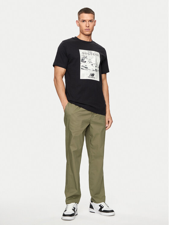 New Balance New Balance T-shirt Poster MT41595 Crna Regular Fit