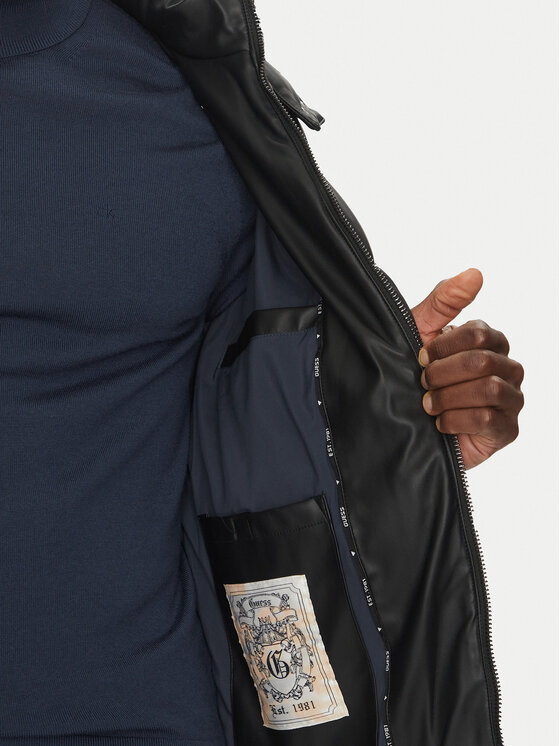 Guess Guess Zimní bunda M4BL33 WGJB0 Černá Regular Fit