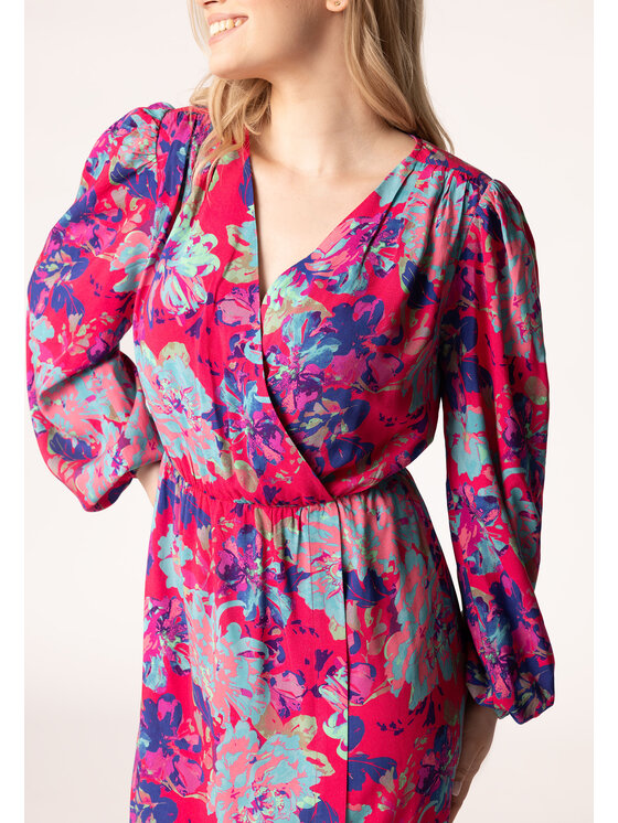 QUIOSQUE QUIOSQUE Každodenné šaty Quiosque 4VF002511 Ružová Regular Fit