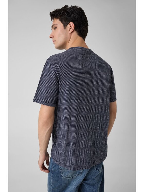 Guess Guess T-Shirt 183148 Modrá Classic Fit